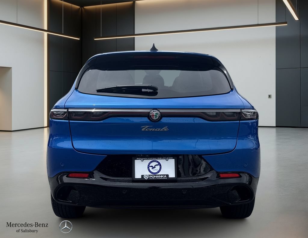 Used 2025 Alfa Romeo Tonale AWD/4WD image 5