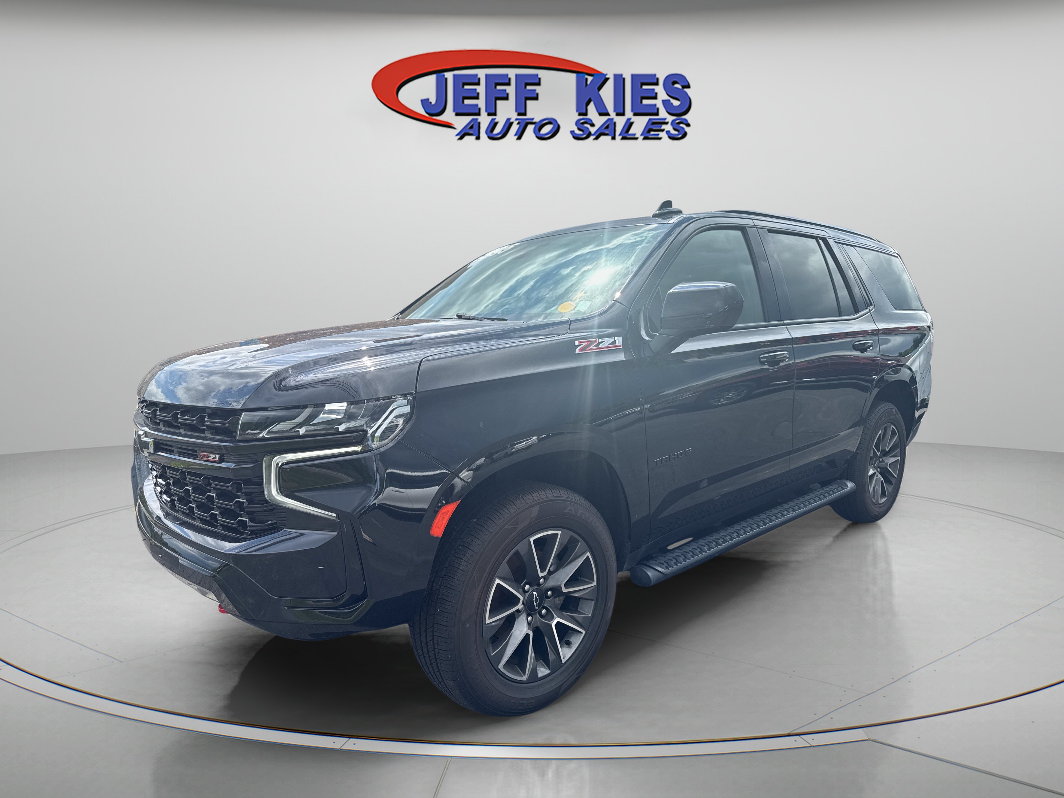 Used 2023 Chevrolet Tahoe Z71 AWD/4WD image 1