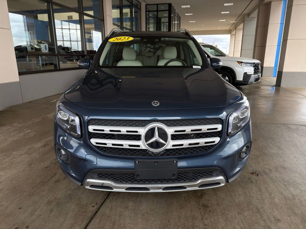 Used 2023 Mercedes-Benz GLB 250 4MATIC image 8