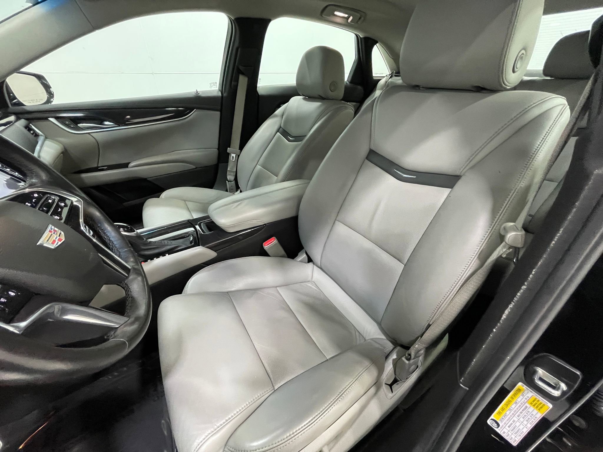 Used 2017 Cadillac XTS Luxury FWD image 13