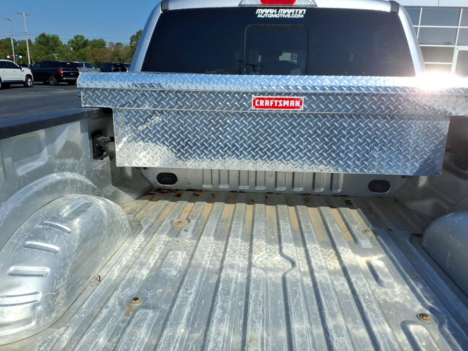 Used 2017 Ford F250 Lariat w/ Chrome Package AWD/4WD image 5