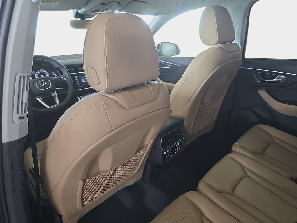 New 2026 Audi Q7 Premium Plus AWD/4WD image 8