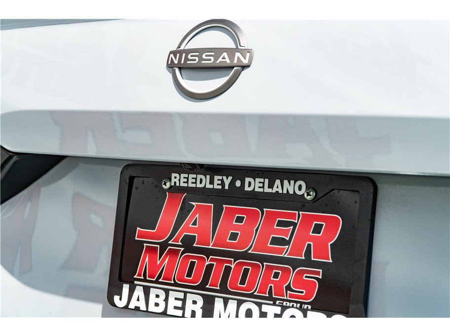 Used 2023 Nissan Altima 2.5 SR AWD/4WD image 3