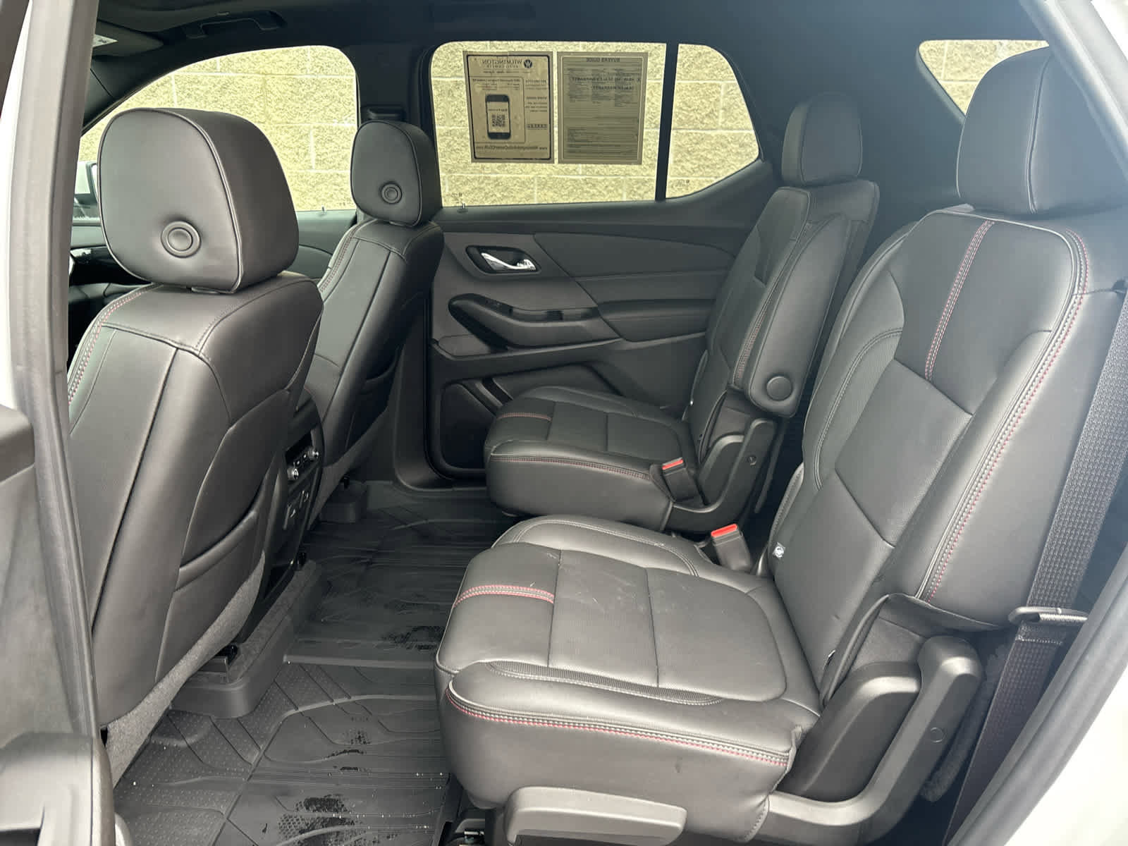 Used 2024 Chevrolet Traverse RS w/ LPO, Floor Liner Package image 25