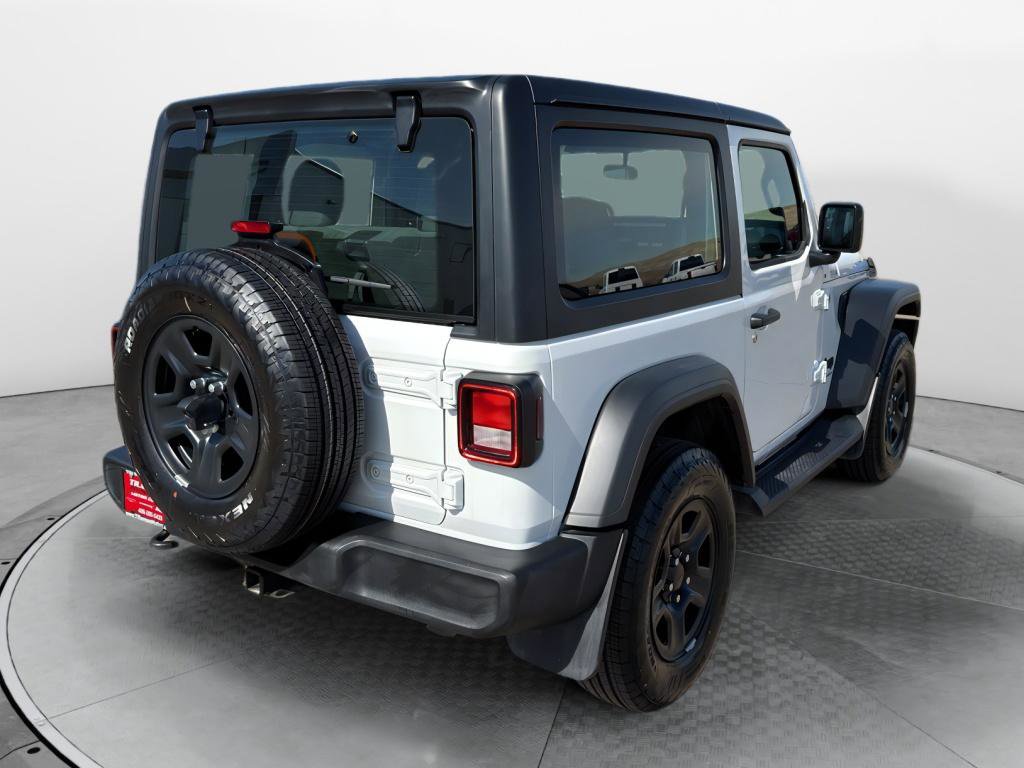 Used 2025 Jeep Wrangler Sport image 5