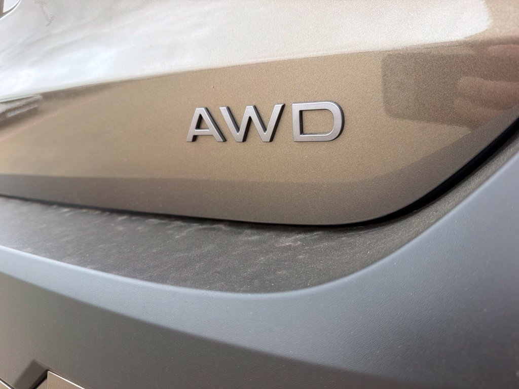 New 2027 Nissan Kicks SR AWD/4WD image 11