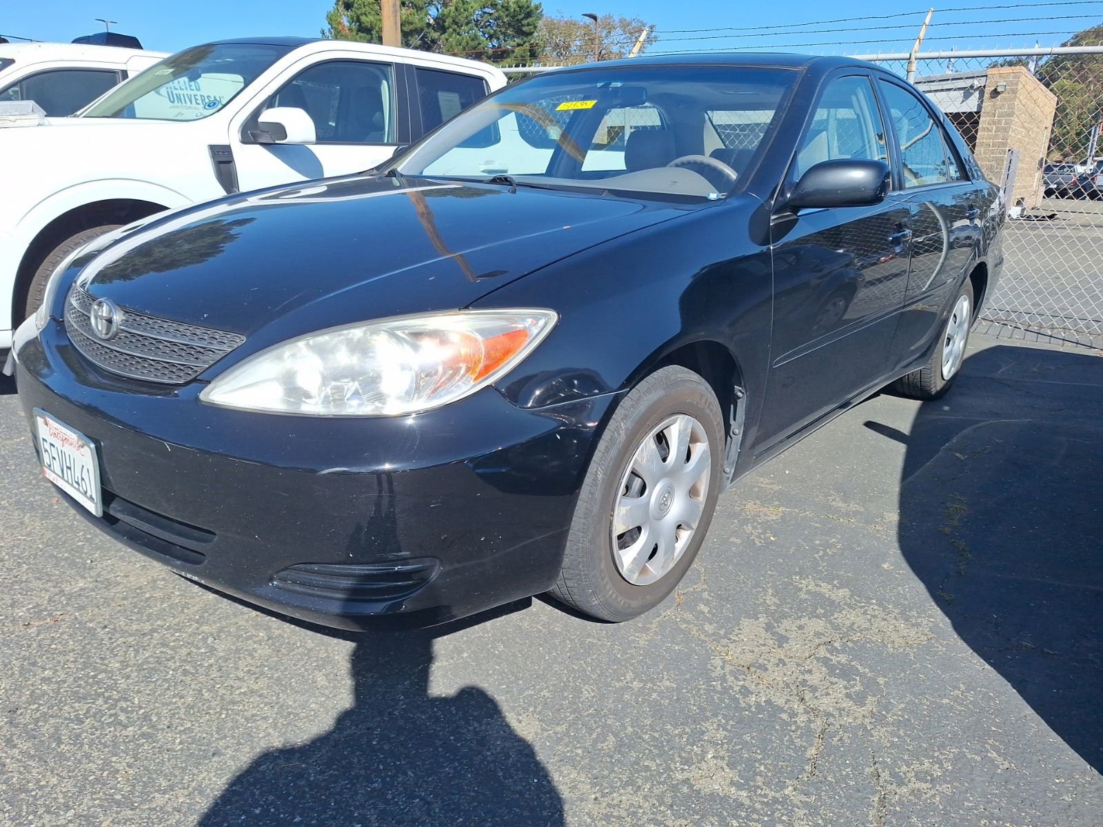 Used 2004 Toyota Camry LE FWD image 3
