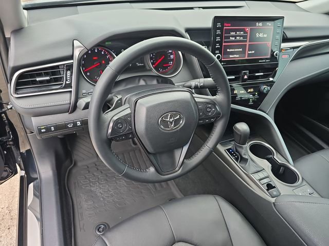 Used 2024 Toyota Camry XSE FWD image 16