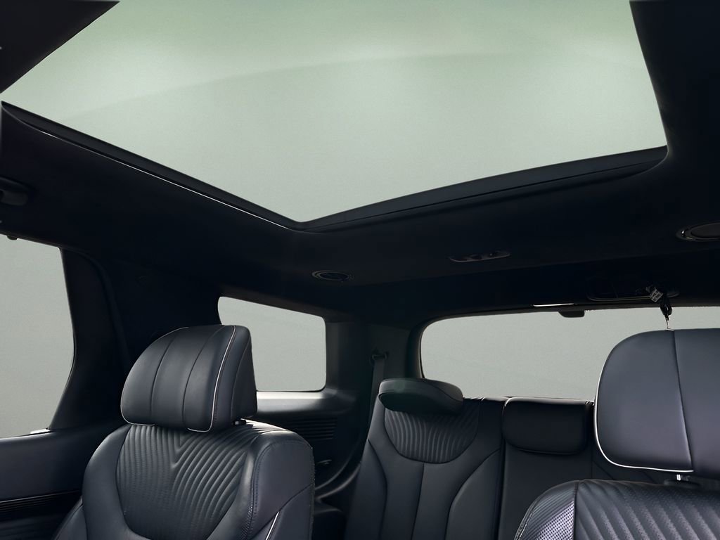 Used 2024 Hyundai Palisade Calligraphy image 11