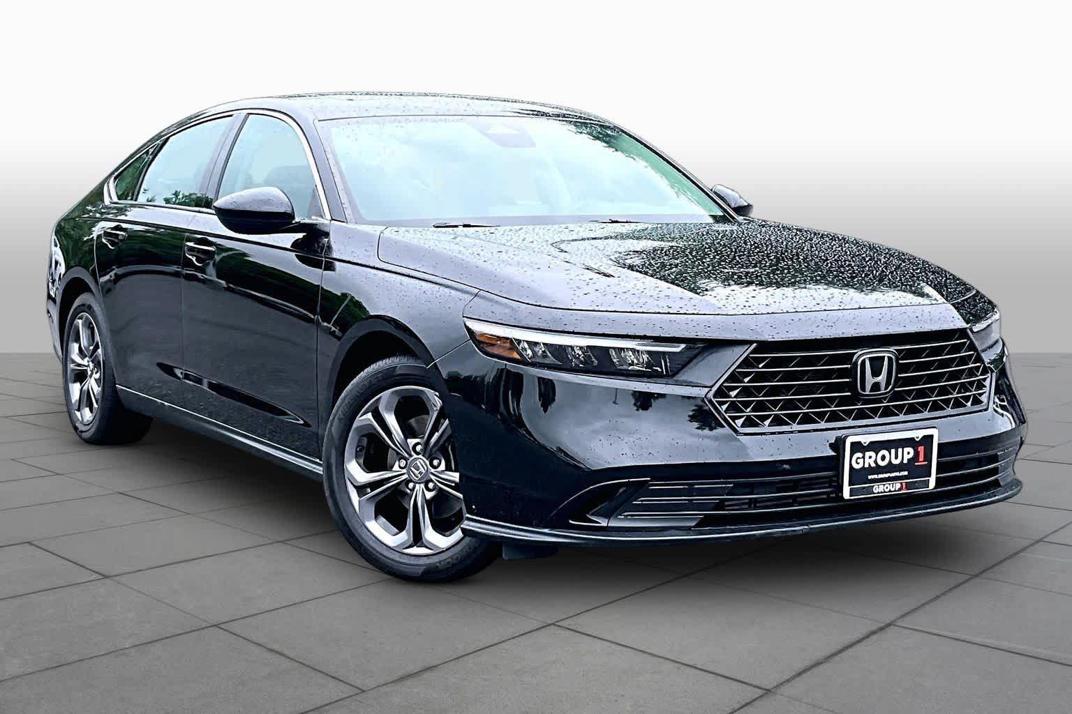 Used 2023 Honda Accord EX image 3