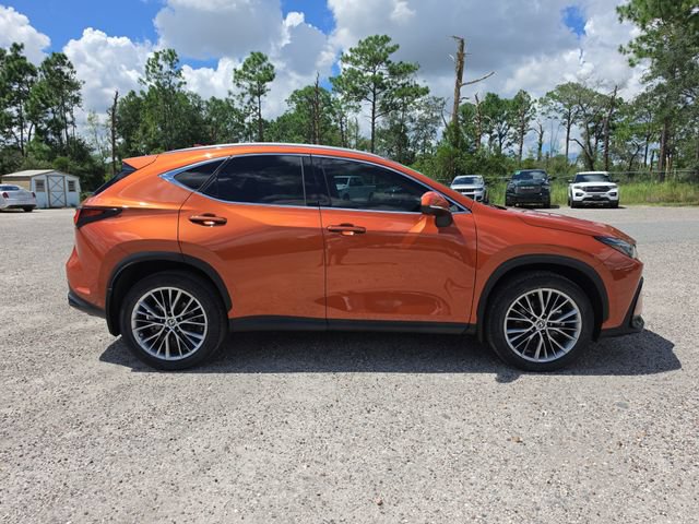 Used 2022 Lexus NX 350h AWD image 3