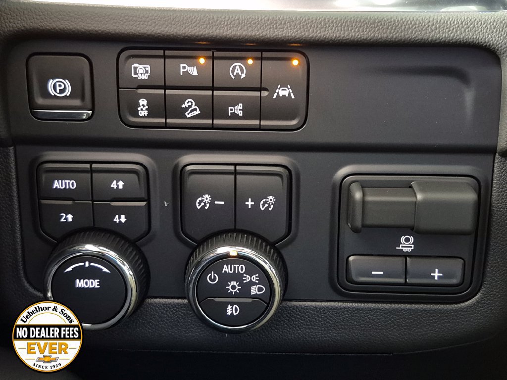 New 2027 Chevrolet Tahoe Premier w/ Sun And Tow Package AWD/4WD image 18