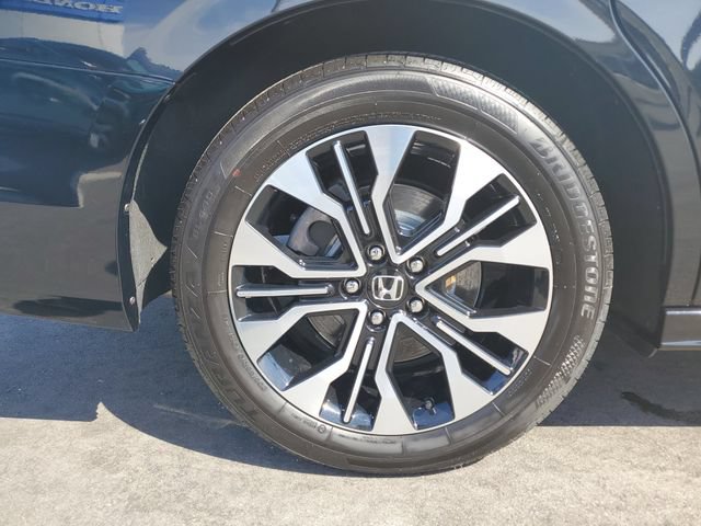 Certified 2025 Honda Odyssey Elite image 5