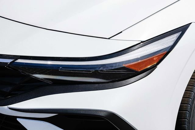 New 2026 Hyundai Elantra Sport w/ Cargo Package FWD image 8