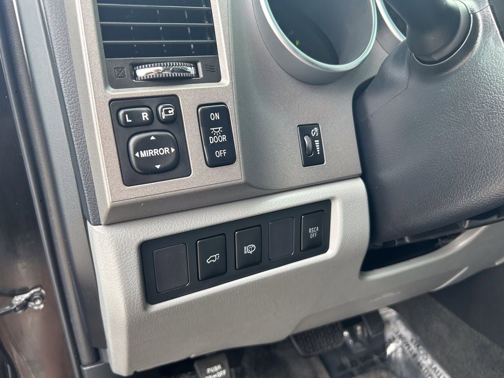 Used 2013 Toyota Sequoia Limited AWD/4WD image 11