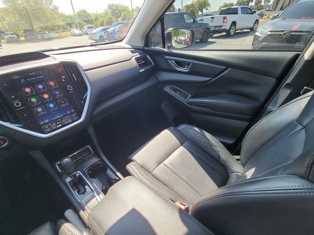 Used 2023 Subaru Ascent Limited w/ Technology Package image 3