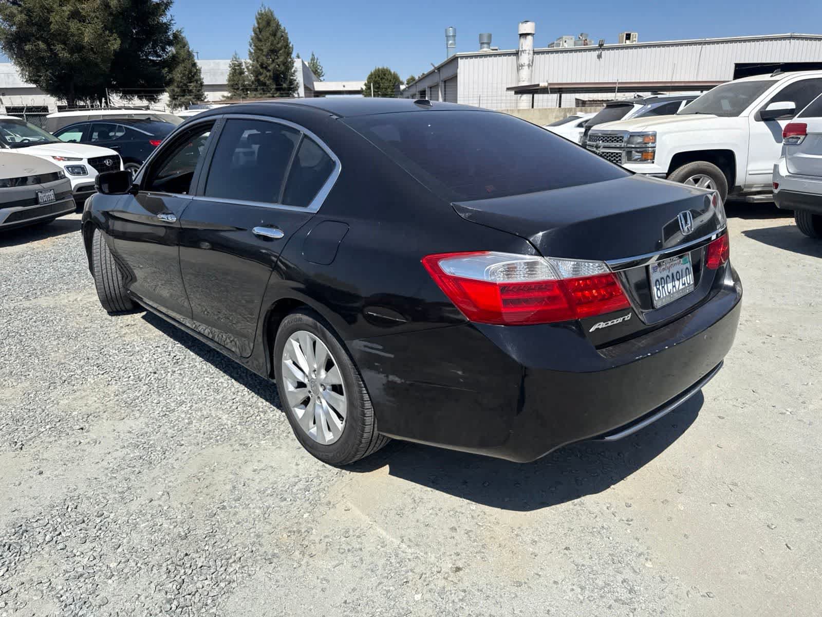 Used 2015 Honda Accord EX-L image 7