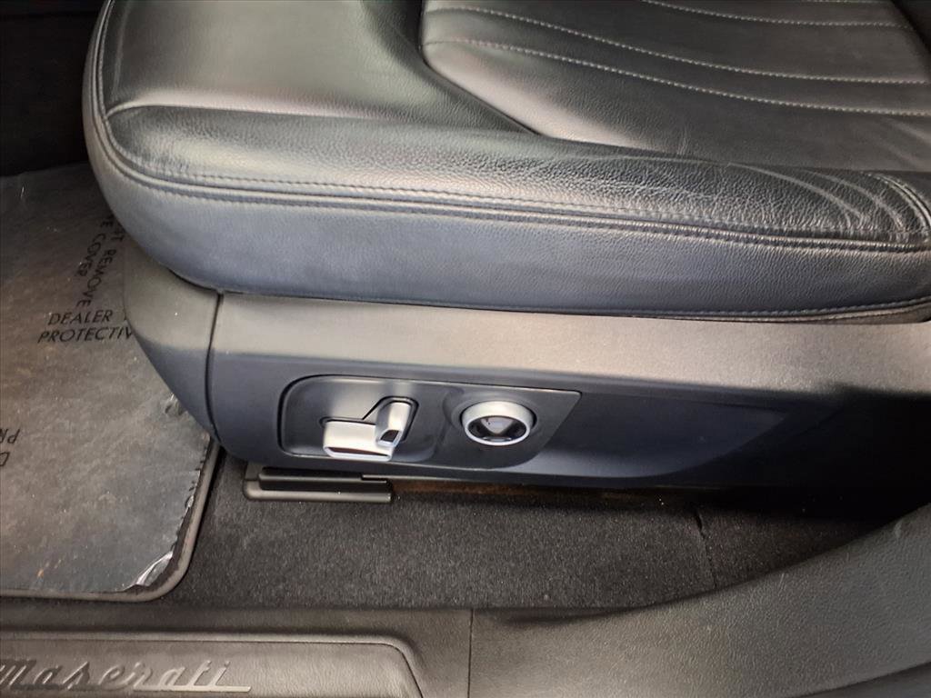 Used 2023 Maserati Levante Modena image 20