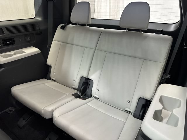 Used 2025 Hyundai Santa Fe Limited FWD image 15