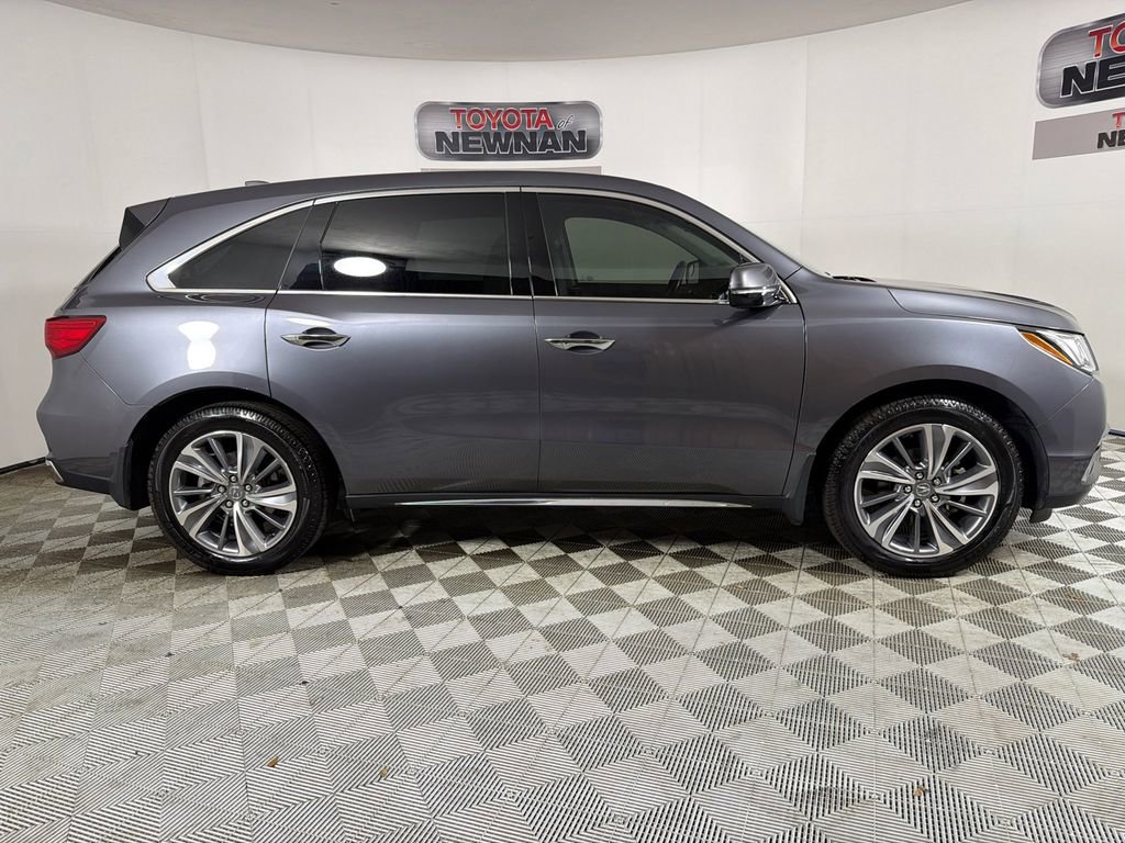 Used 2017 Acura MDX SH-AWD w/ Technology Package image 4