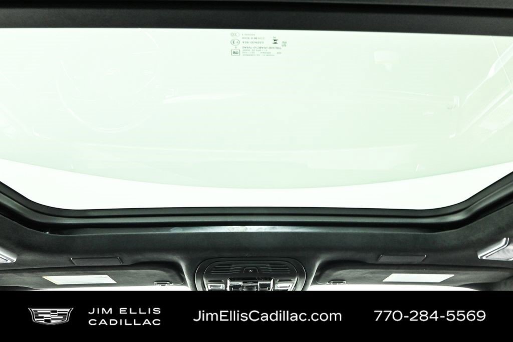 Certified 2025 Cadillac Escalade Sport Platinum w/ LPO, Floor Liner Package image 11