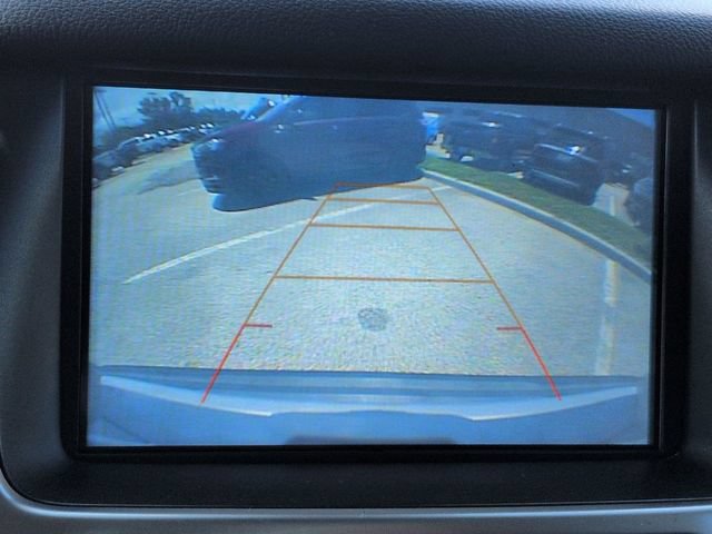 Used 2020 Chevrolet Suburban LT AWD/4WD image 23
