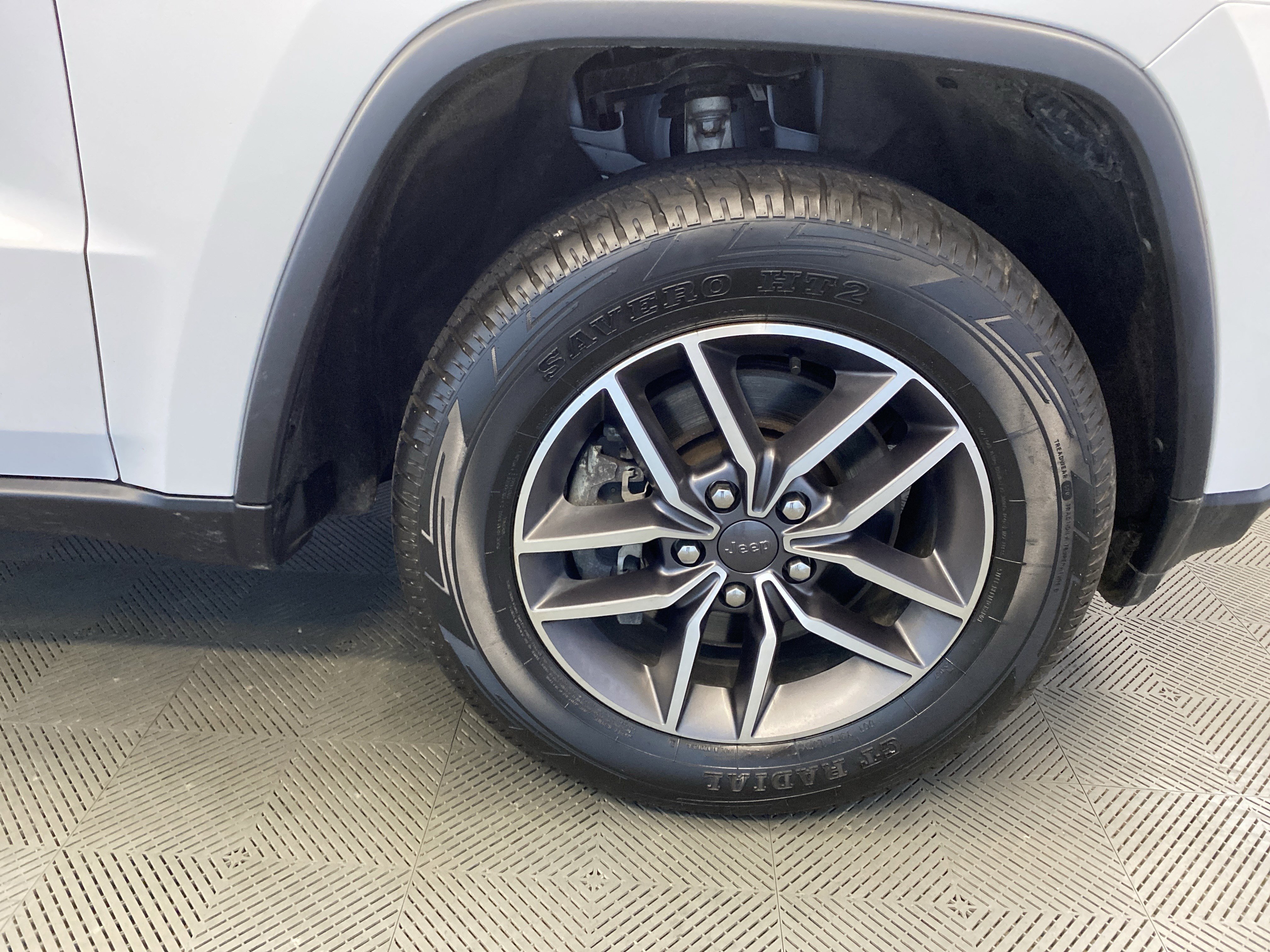 Certified 2022 Jeep Grand Cherokee Limited image 52