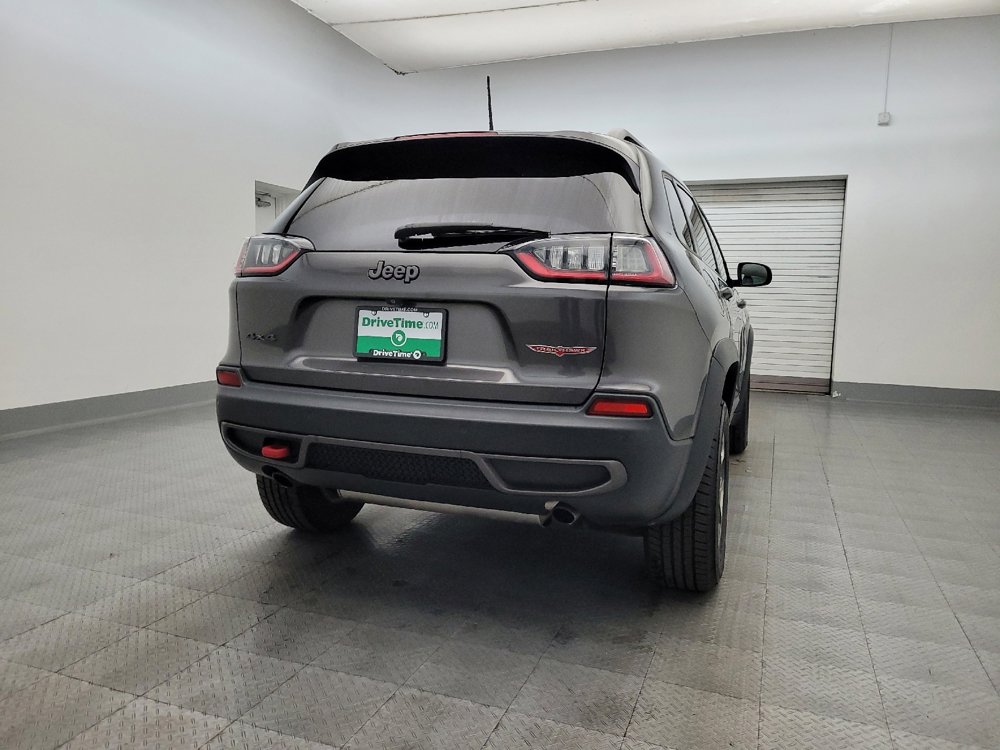 Used 2019 Jeep Cherokee Trailhawk image 7