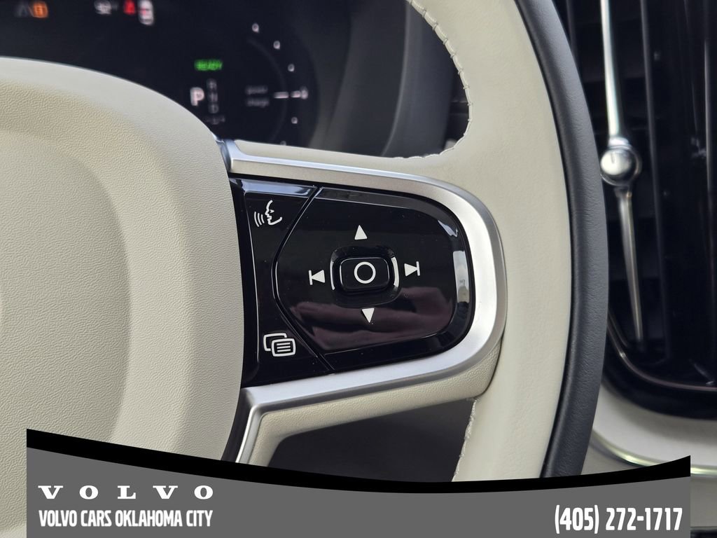 New 2026 Volvo XC60 T8 Ultra w/ Protection Package Premier image 30