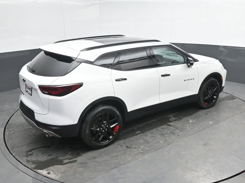 Used 2023 Chevrolet Blazer LT image 36