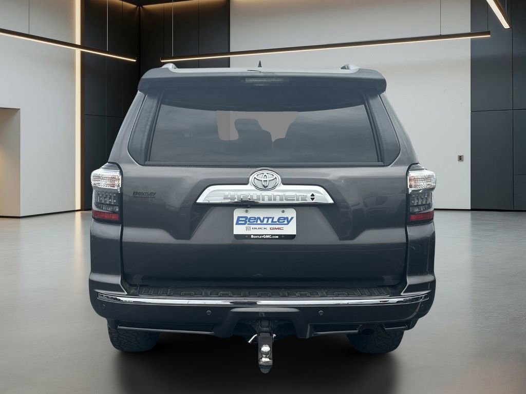 Used 2014 Toyota 4Runner Limited image 5