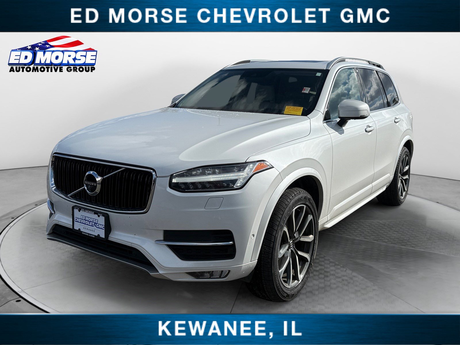 Used 2018 Volvo XC90 T5 Momentum w/ Convenience Package FWD image 1