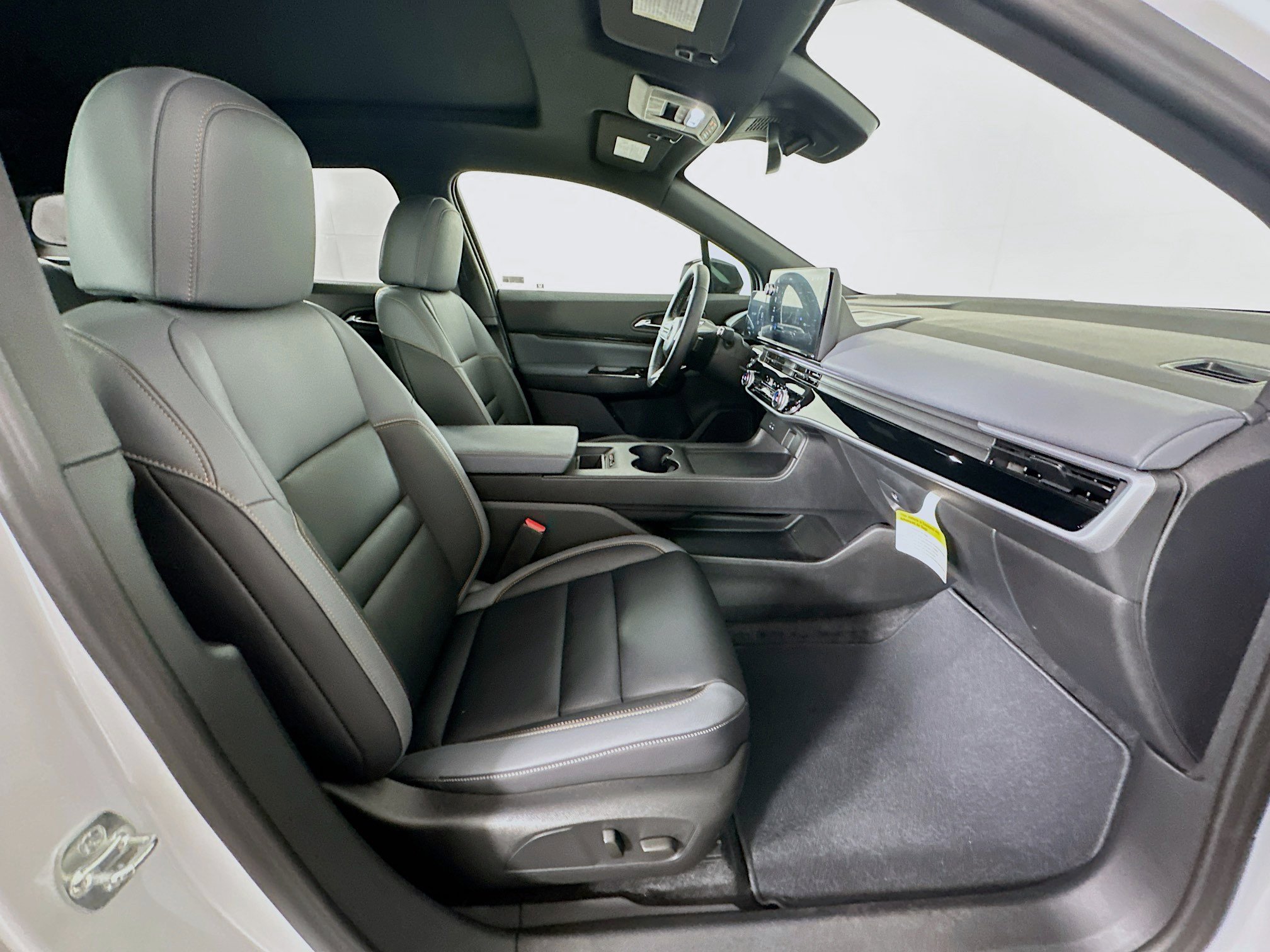 Used 2024 Honda Prologue Touring image 32