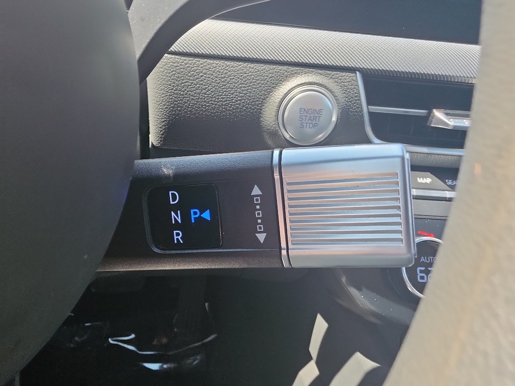 Certified 2025 Hyundai Sonata SEL FWD image 31
