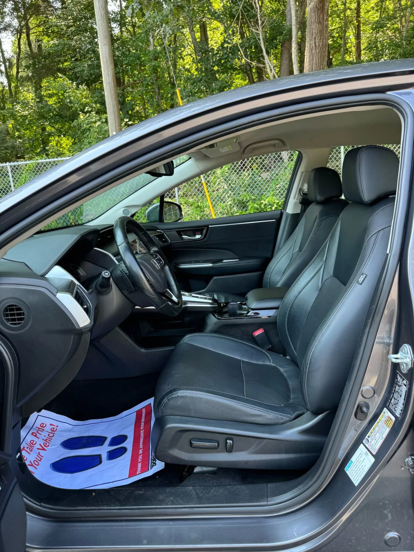 Used 2018 Honda Clarity Touring image 11