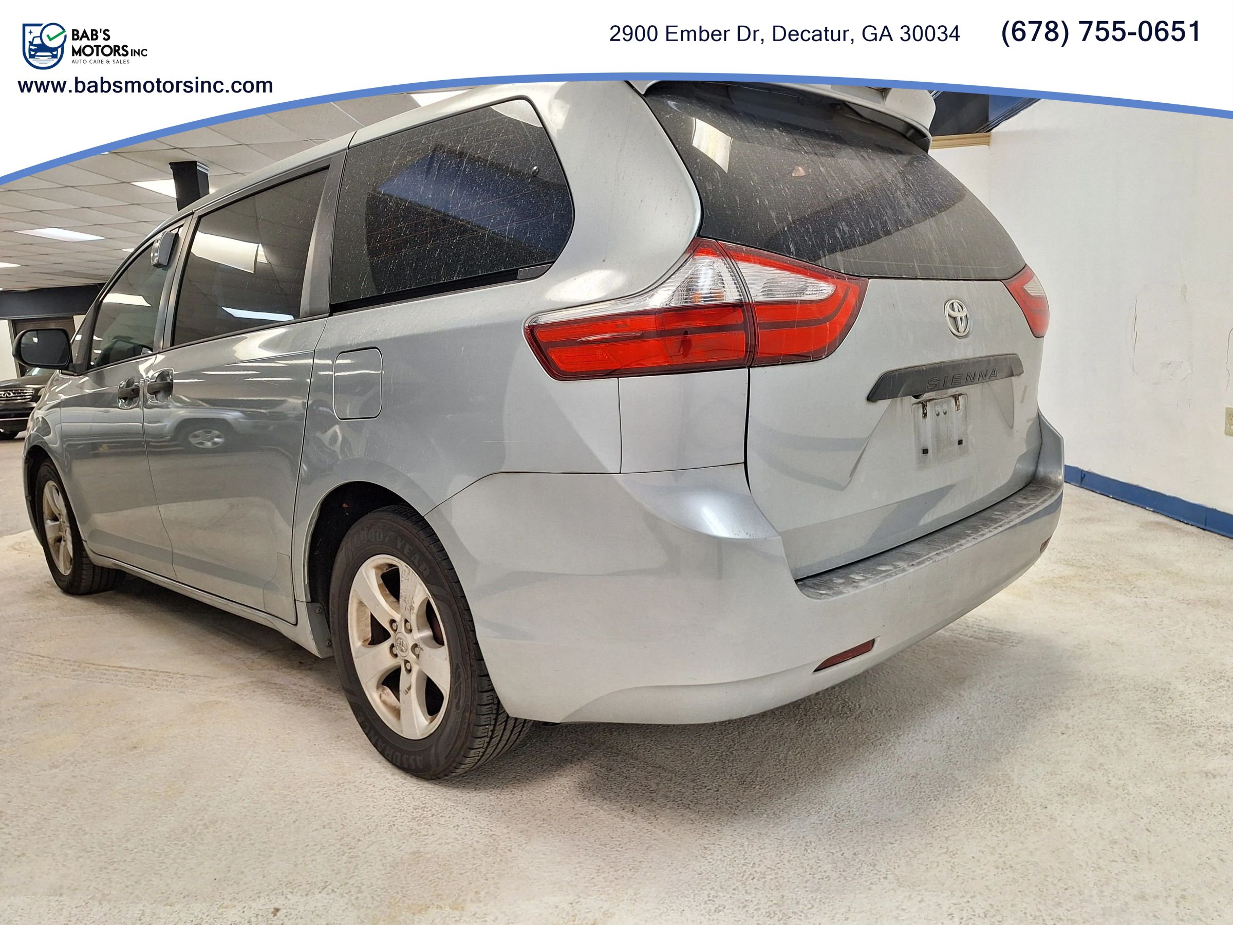Used 2015 Toyota Sienna L FWD image 21