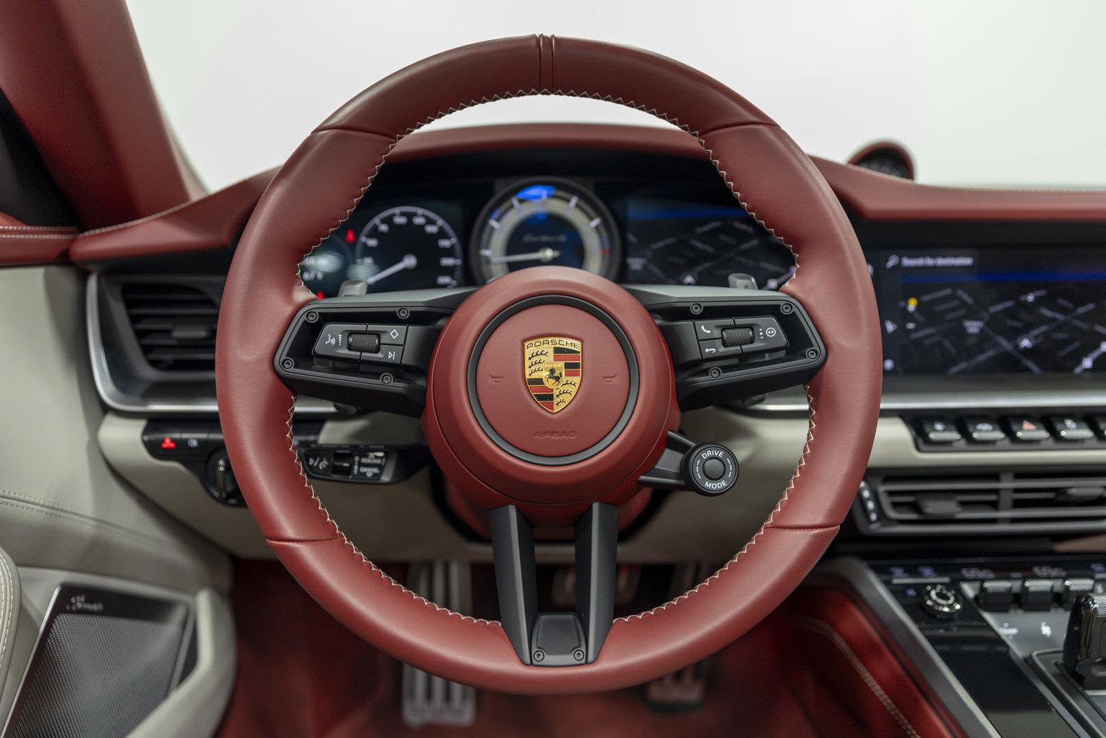 Used 2022 Porsche 911 Turbo S image 85