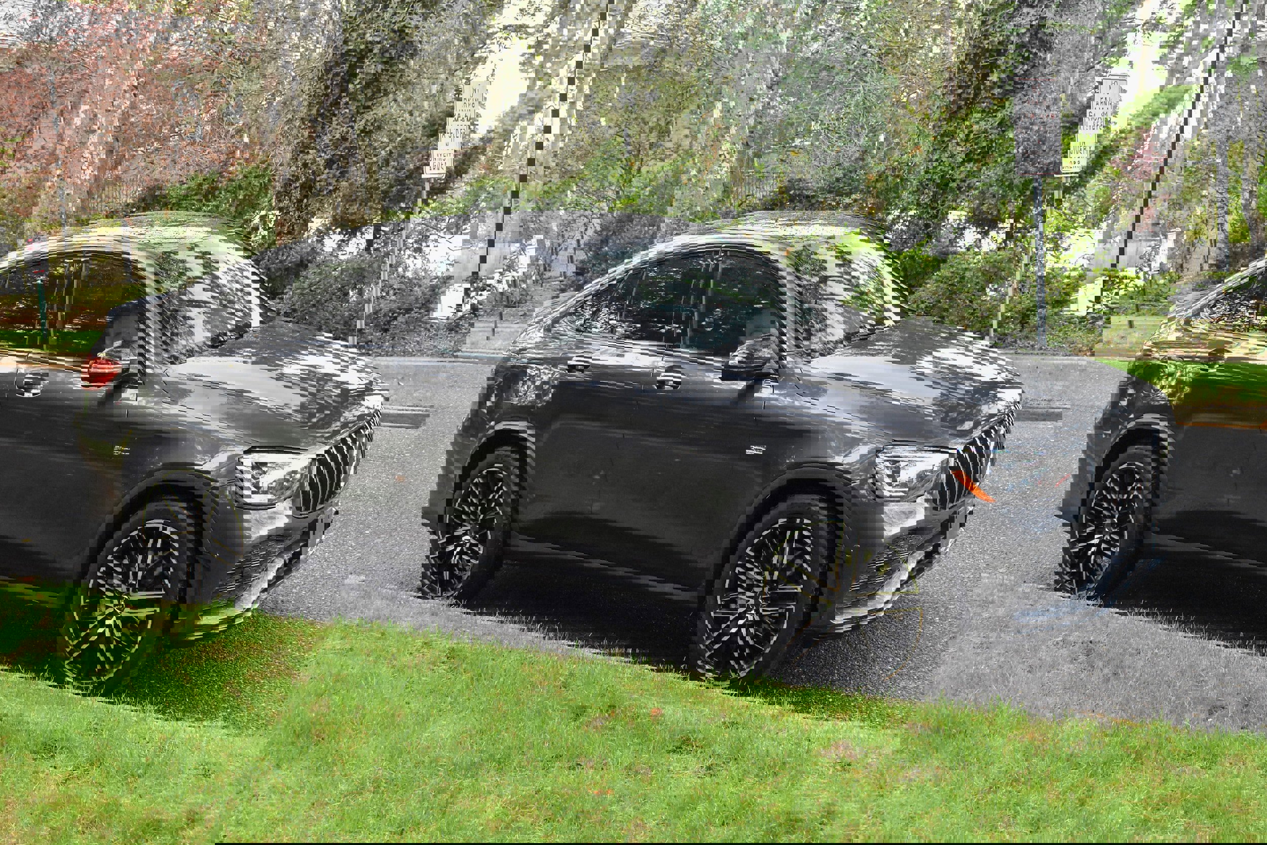 Used 2022 Mercedes-Benz GLC 43 AMG 4MATIC image 11