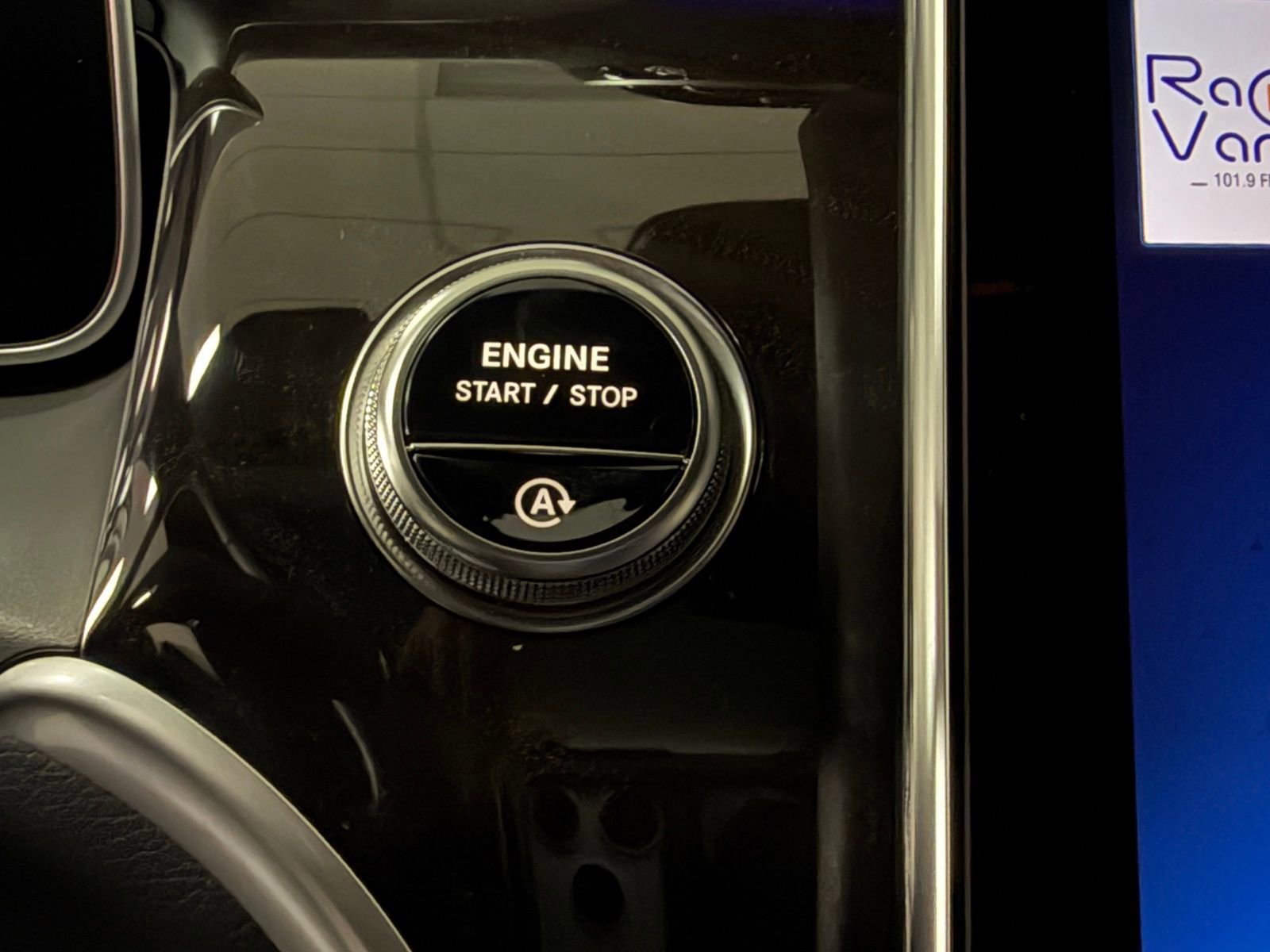 Certified 2026 Mercedes-Benz GLC 300 image 31