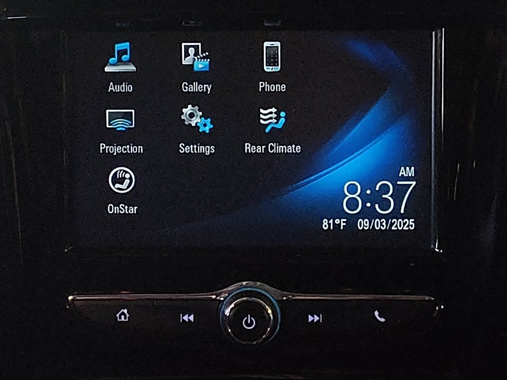 Used 2019 Chevrolet Traverse LT image 25