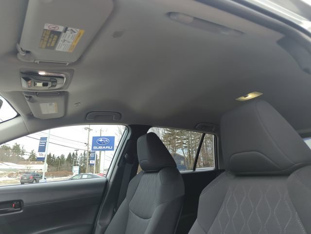 Used 2024 Toyota Corolla Cross LE image 25
