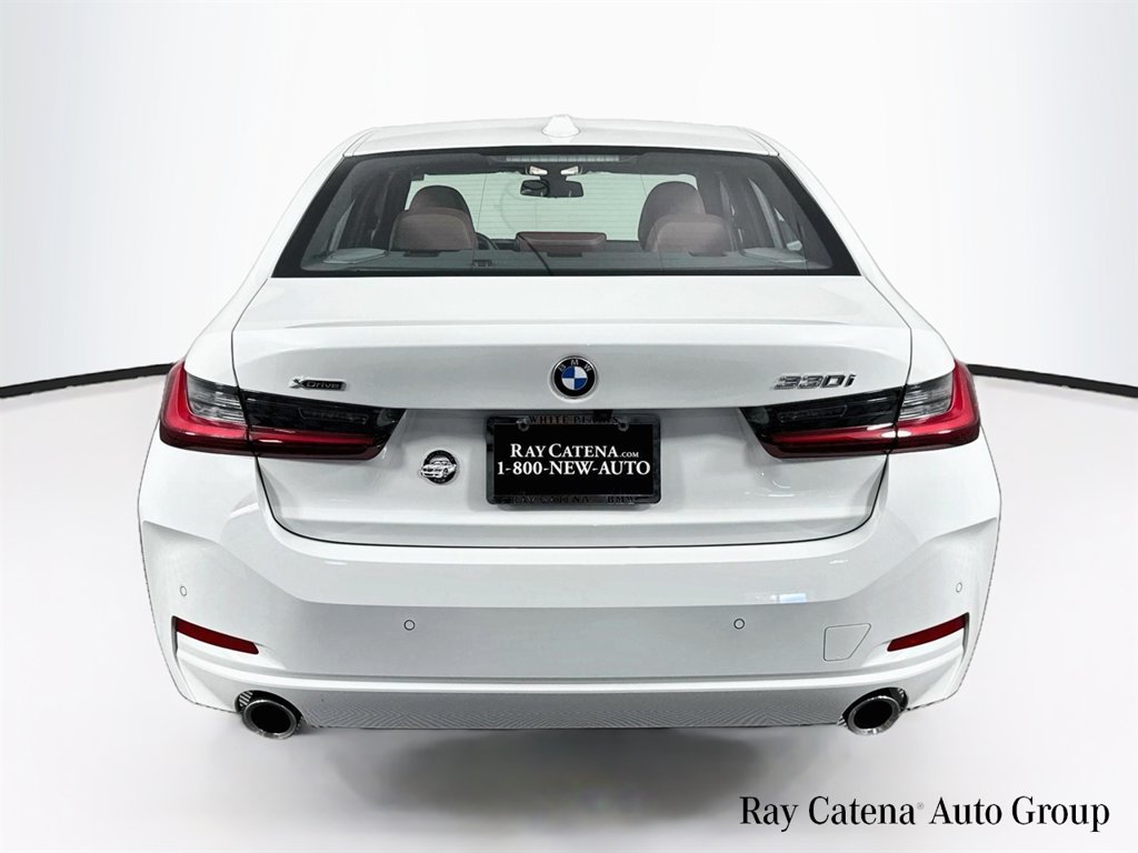 Used 2026 BMW 330i xDrive Sedan w/ Premium Package AWD/4WD image 6