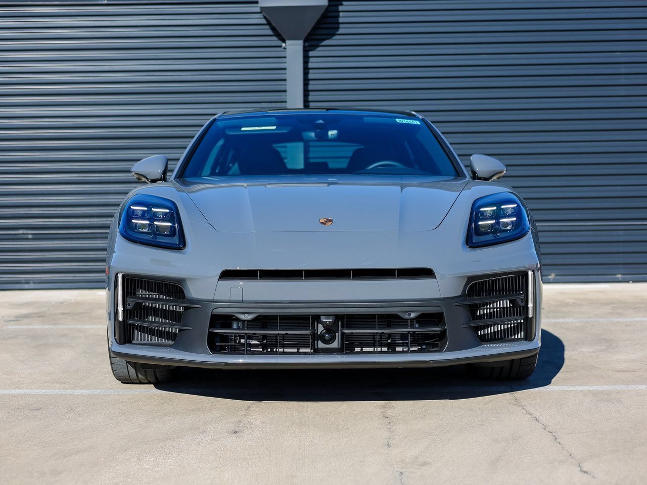Used 2026 Porsche Panamera RWD image 10