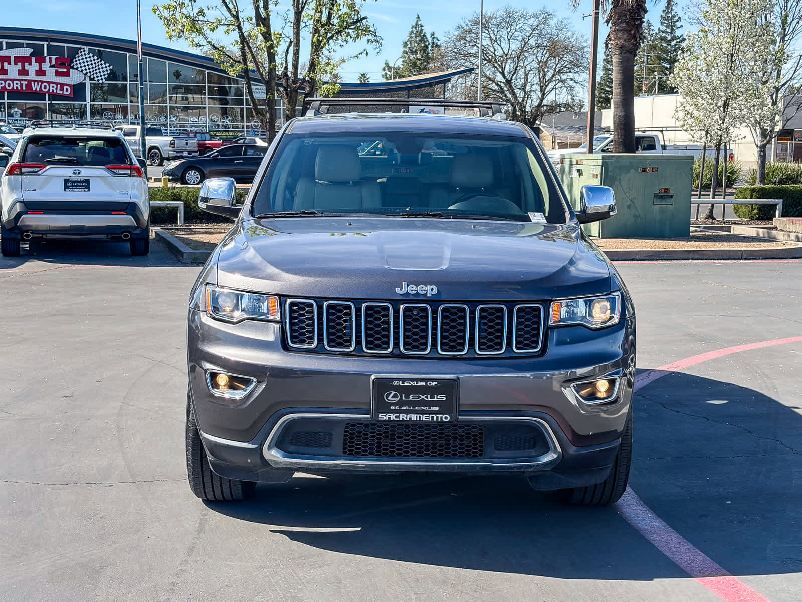 Used 2019 Jeep Grand Cherokee Limited image 6