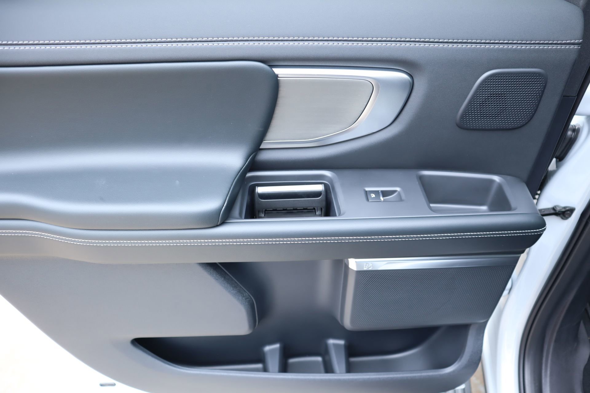 New 2026 Ford Expedition Max Platinum w/ Driver's Package AWD/4WD image 20