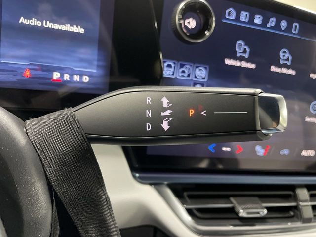 New 2026 Chevrolet Equinox EV LT AWD/4WD image 20