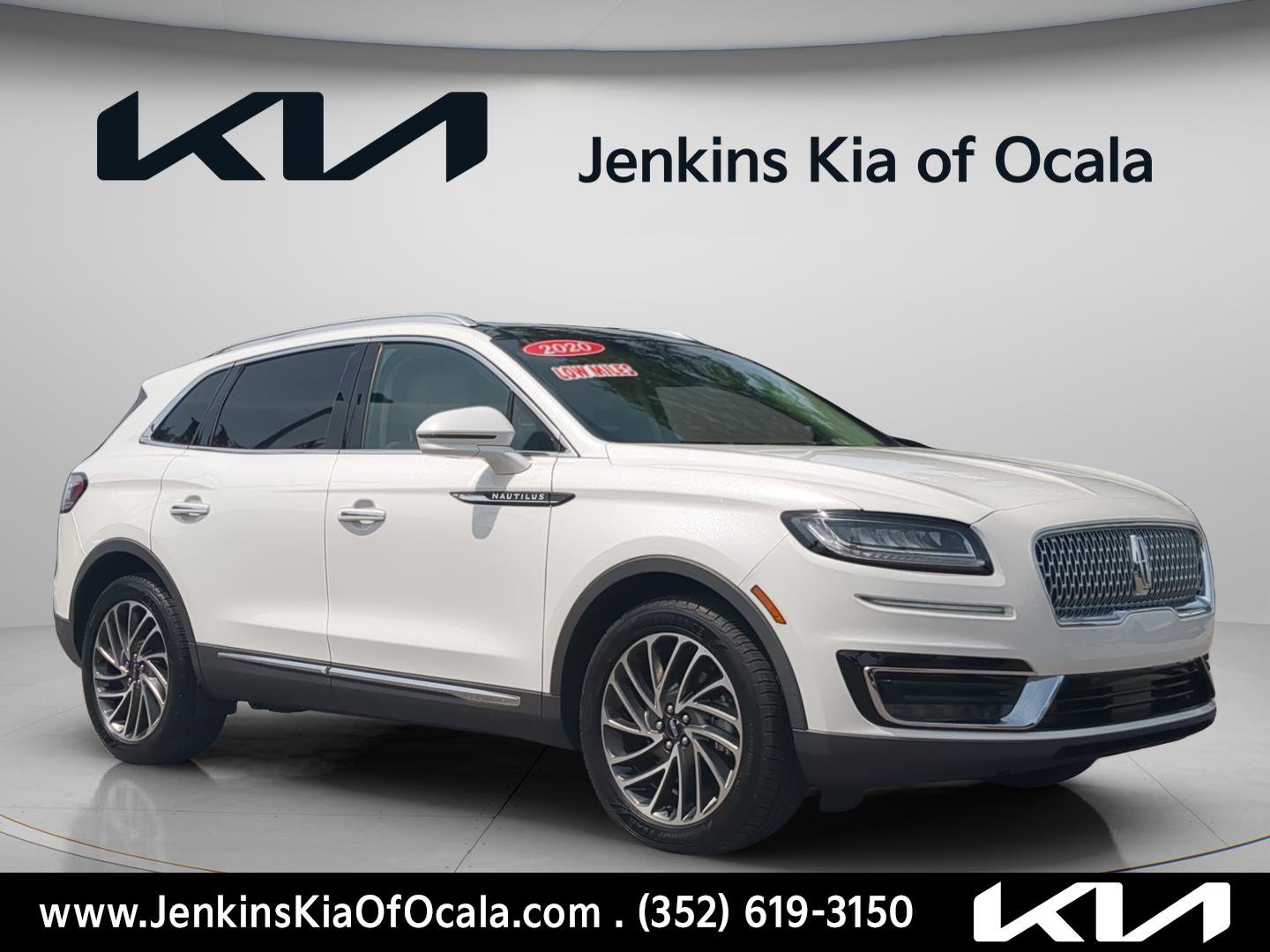 Used 2020 Lincoln Nautilus Reserve AWD/4WD image 2