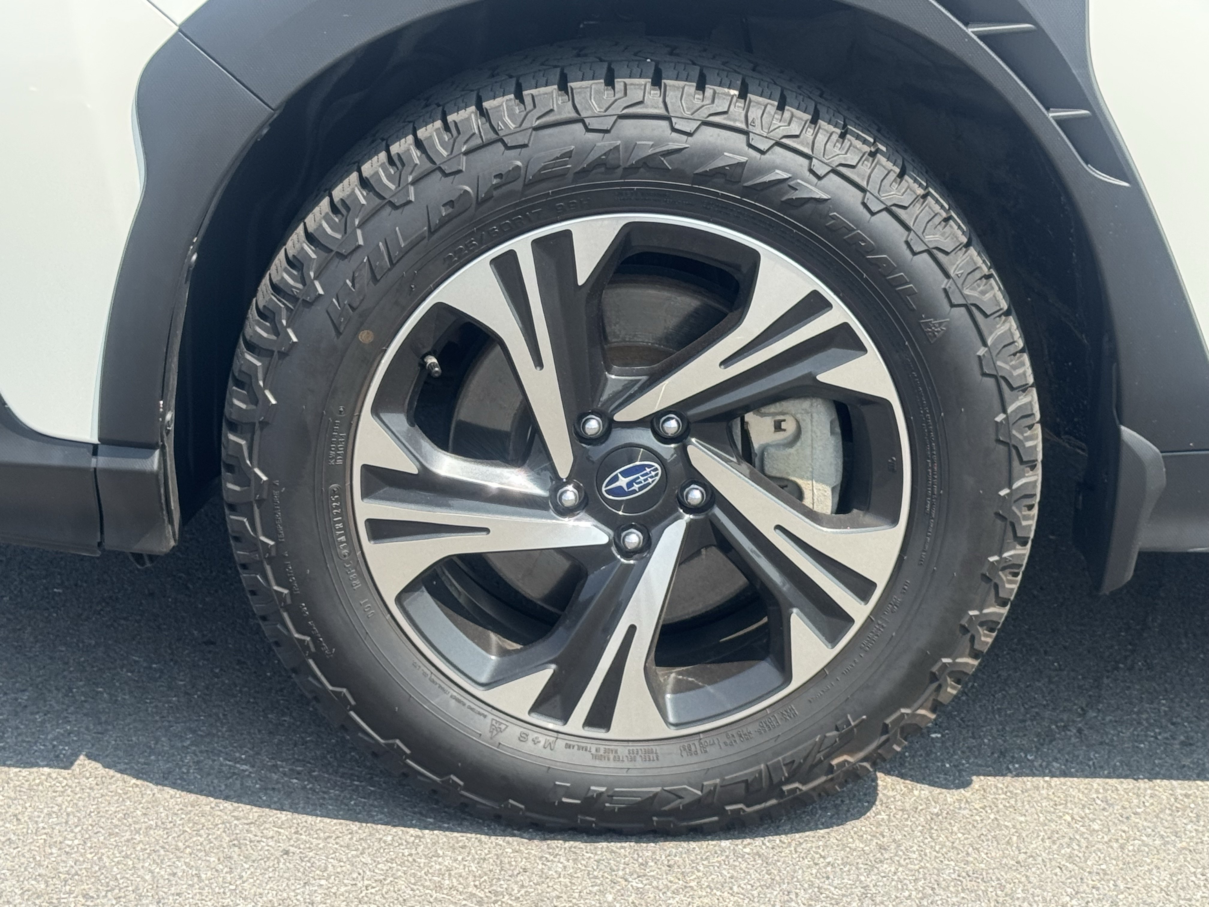 Certified 2024 Subaru Crosstrek 2.0i Premium AWD/4WD image 16