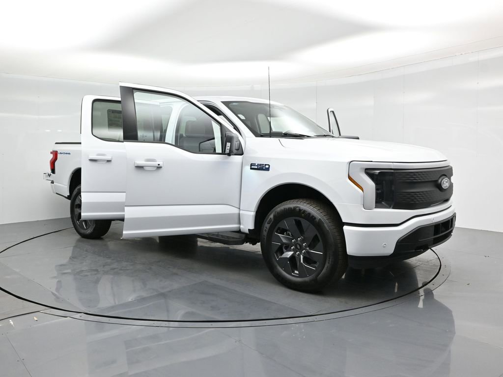 New 2025 Ford F150 Lightning Flash image 31
