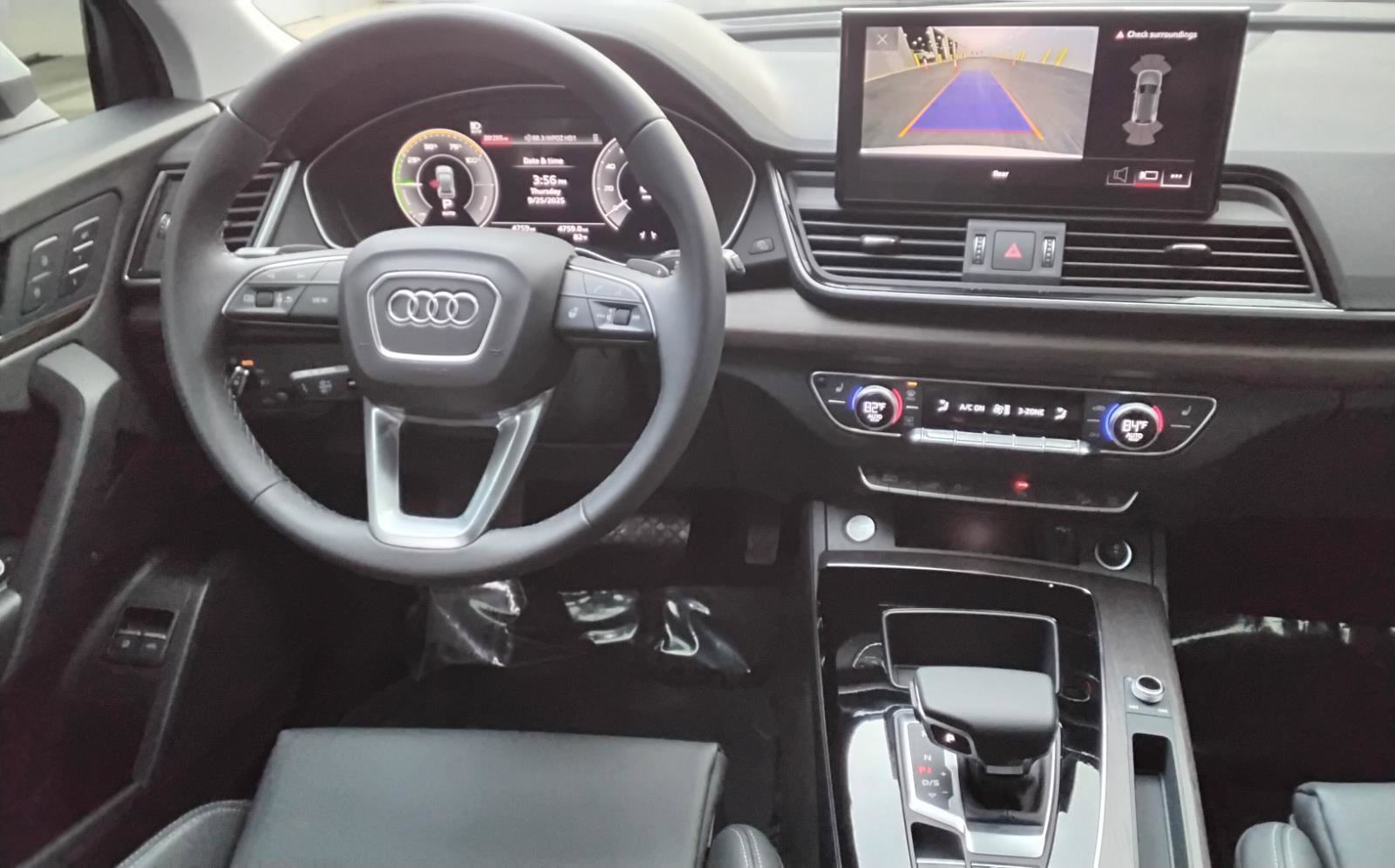 Certified 2024 Audi Q5 e Premium w/ Convenience Package image 21